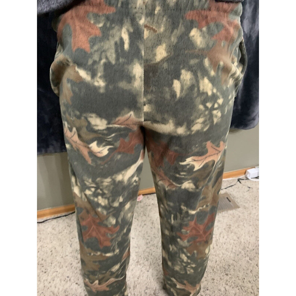 Arctic Trail Men's Fleece Sleep Lounge Pant Camo Leaves Size Medium Polyester