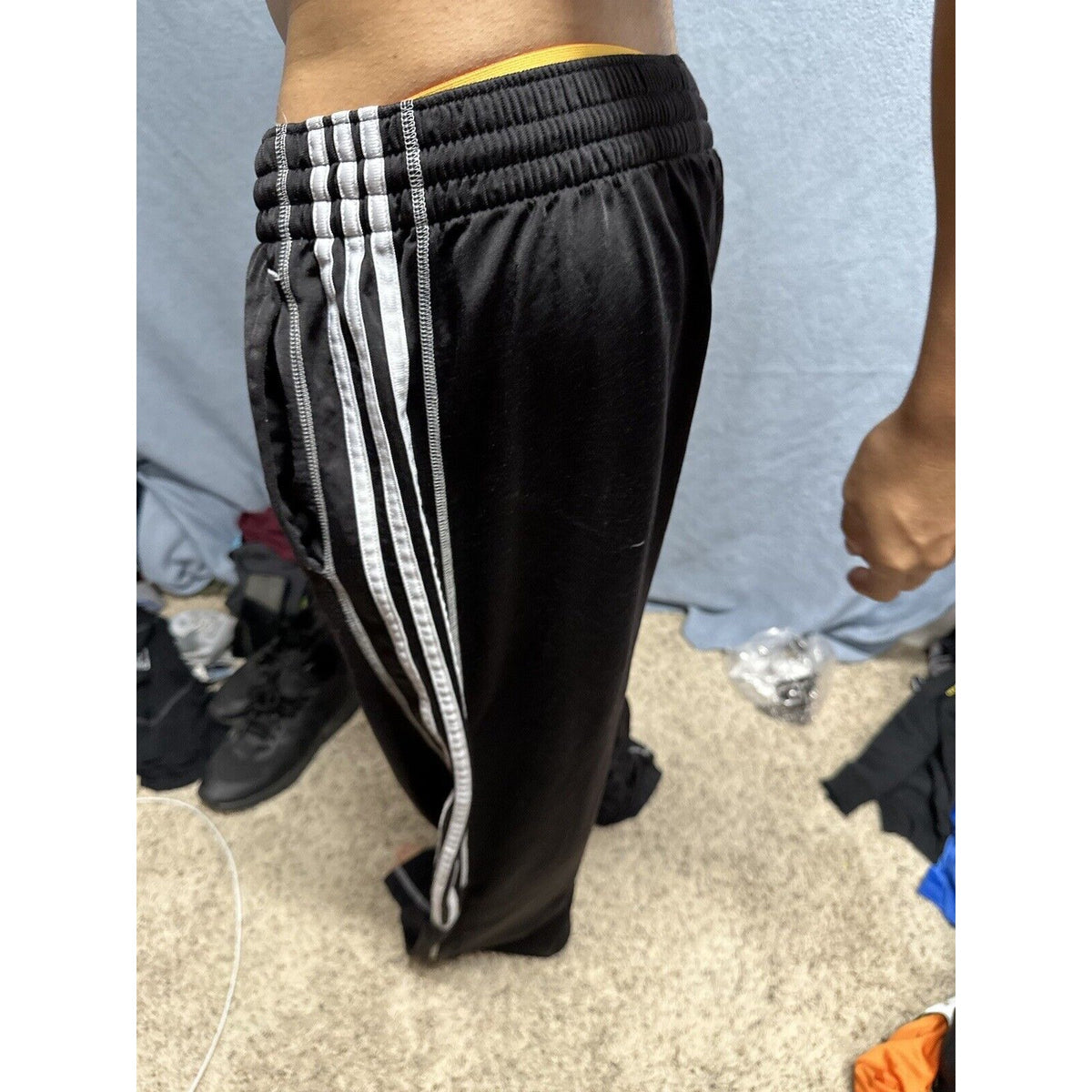 Men’s Black Adidas UVU Wrestling Sweat Pants Size XL Black