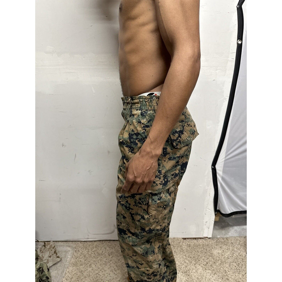 Men’s USMC Woodland Marine Pants Trousers Small Long