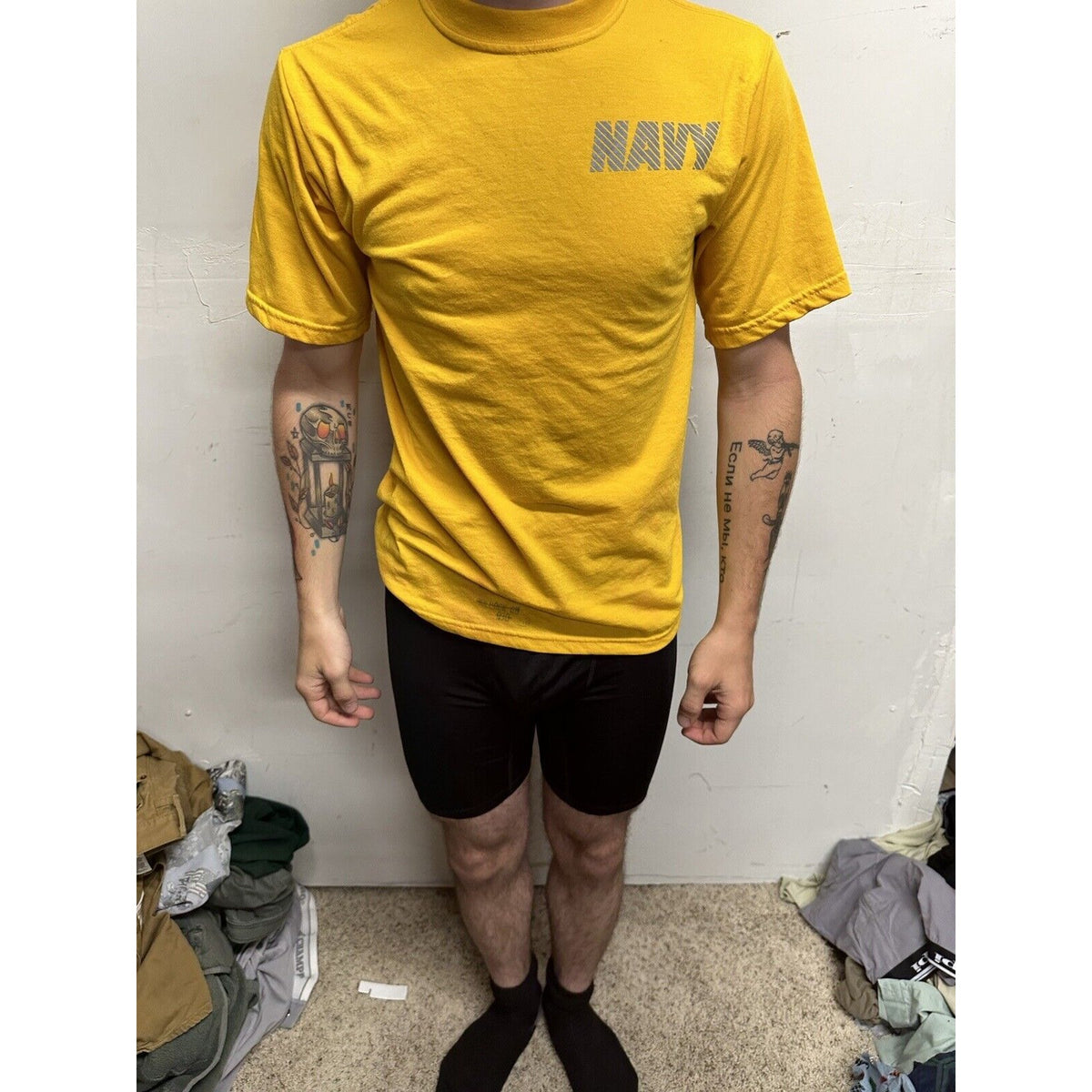 Men’s  Yellow Navy Physical Fitness Uniform Short Short Sleeve Small