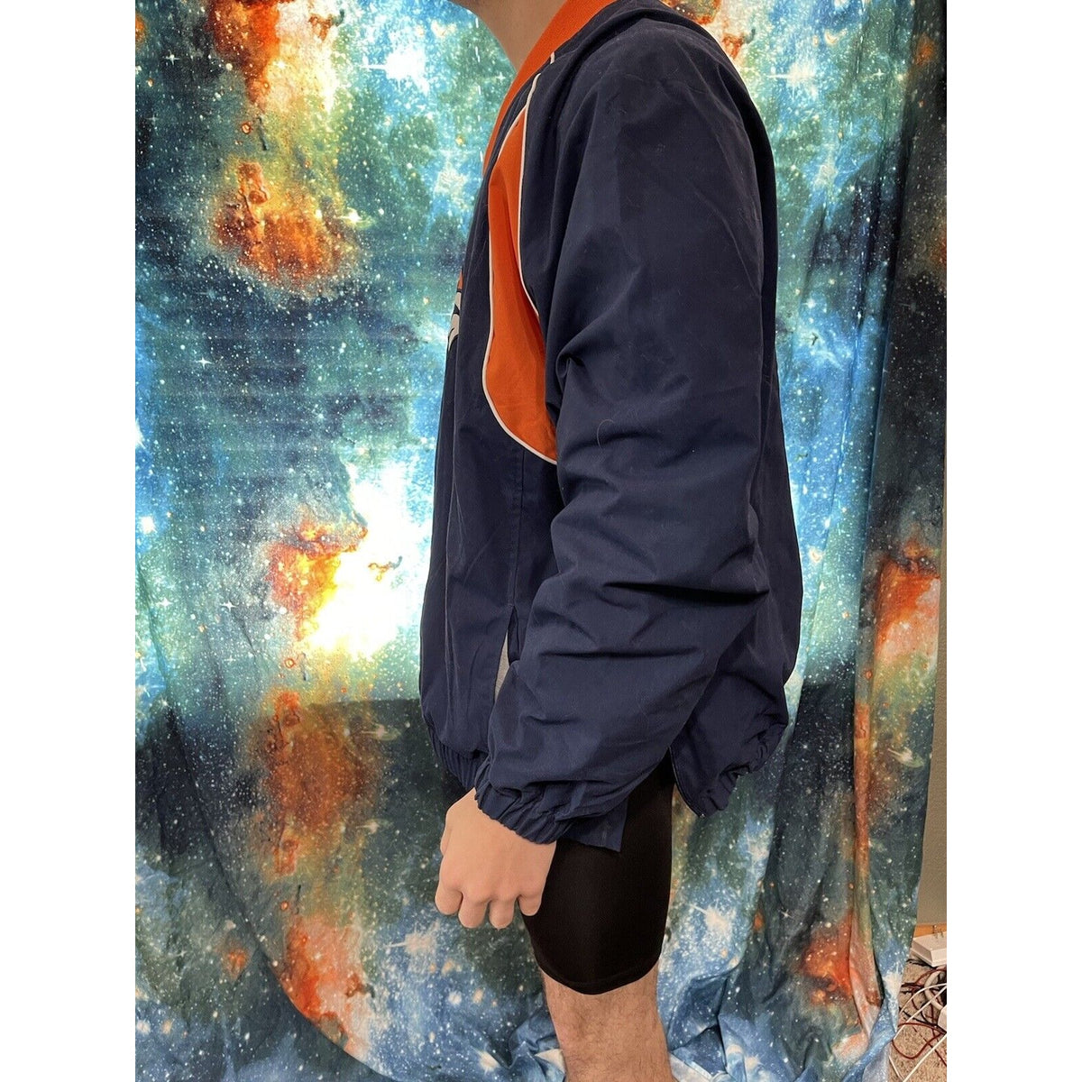 Men's NFL Apparel size large denver broncos pullover windbreaker