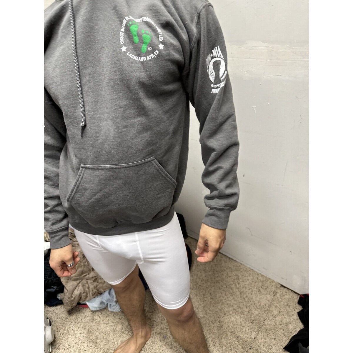 Men’s Gray CMSGT Hackney Training Complex  Lackland AFB TX Gildan Medium Hoodie