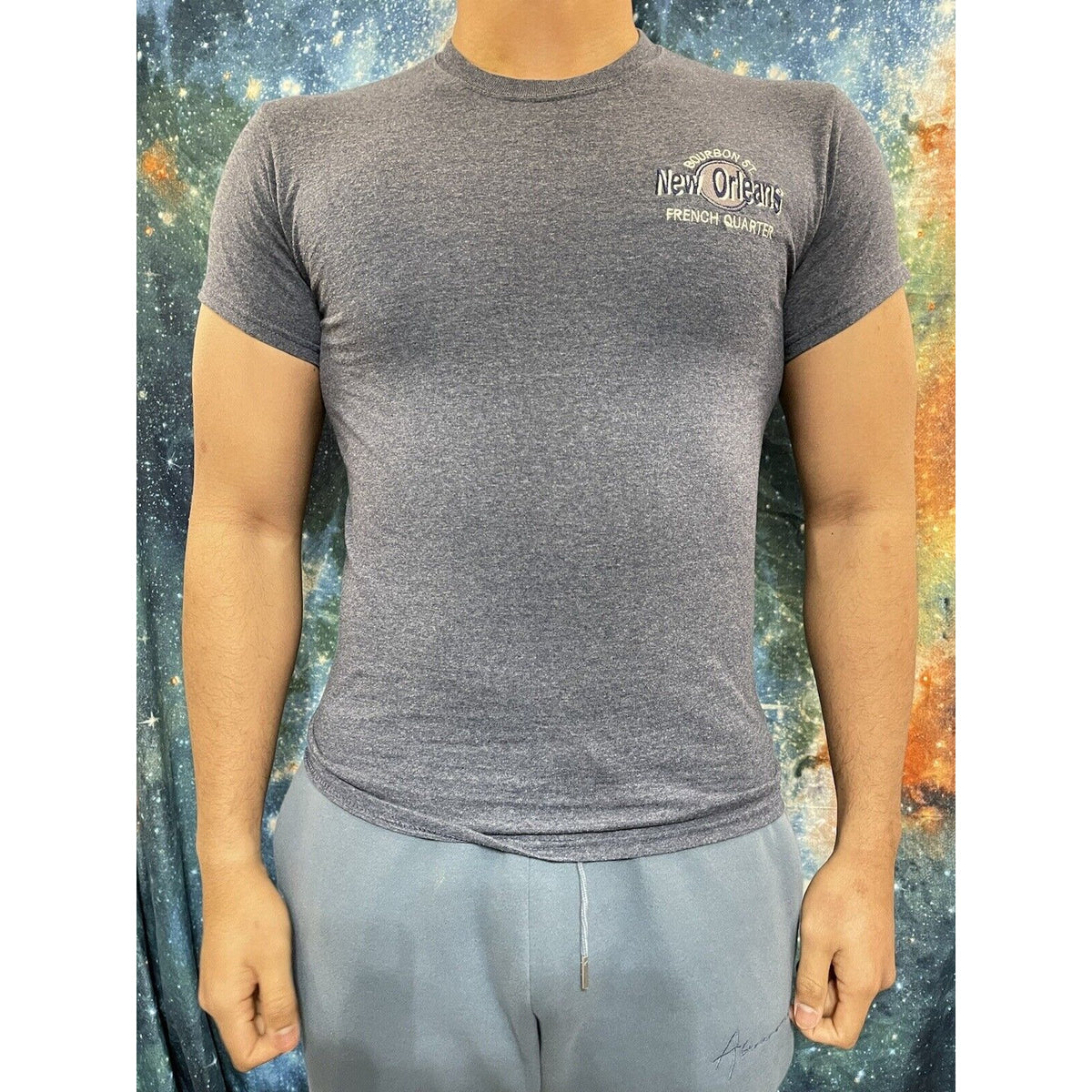 Men’s Gildan Small gray blue bourbon street new orleans french quarter shirt