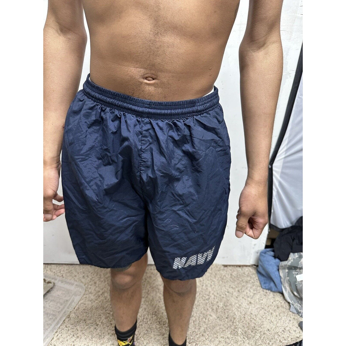 Men’s medium navy physical fitness trunks uniform shorts blue