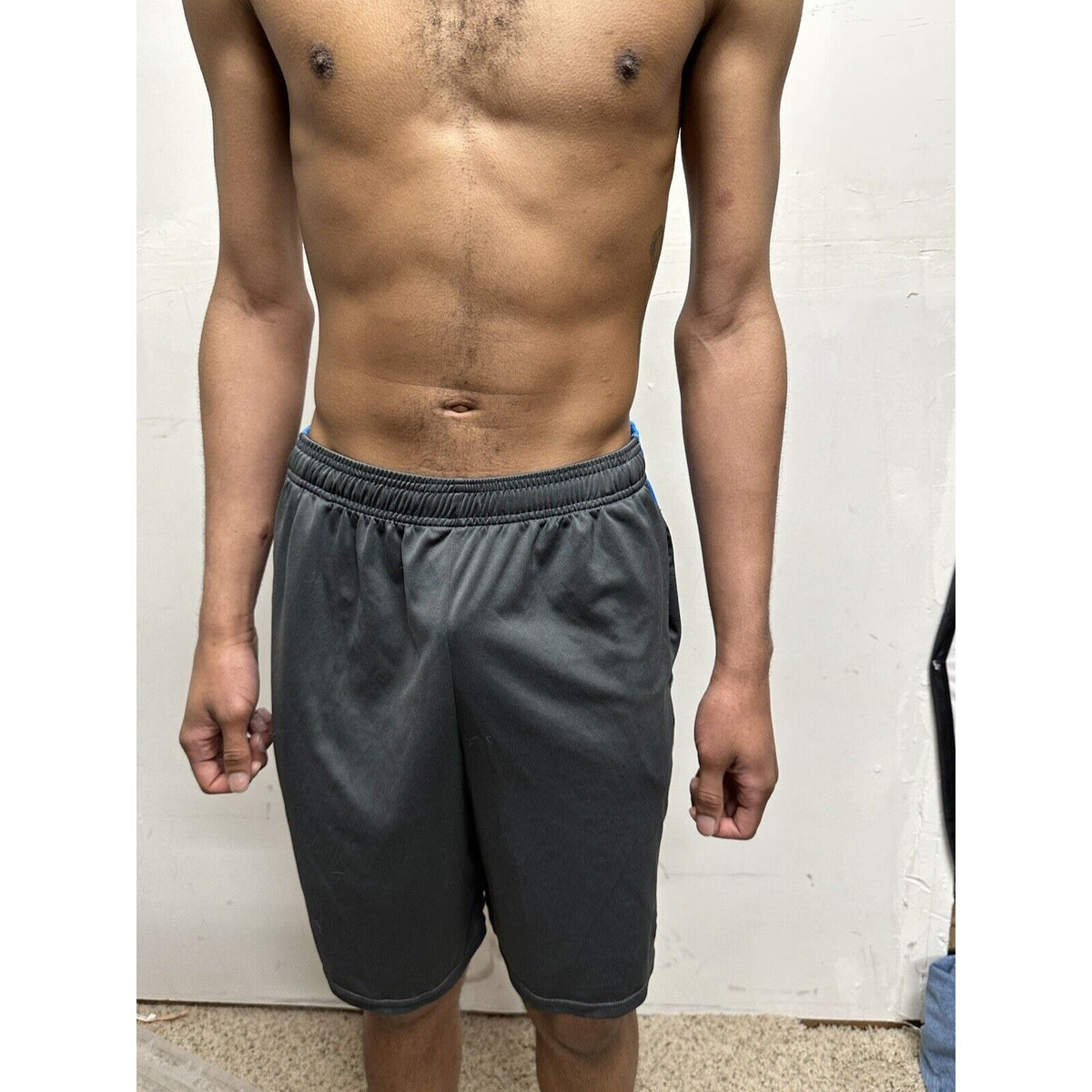 Men’s champion duo dry medium gray athletic shorts