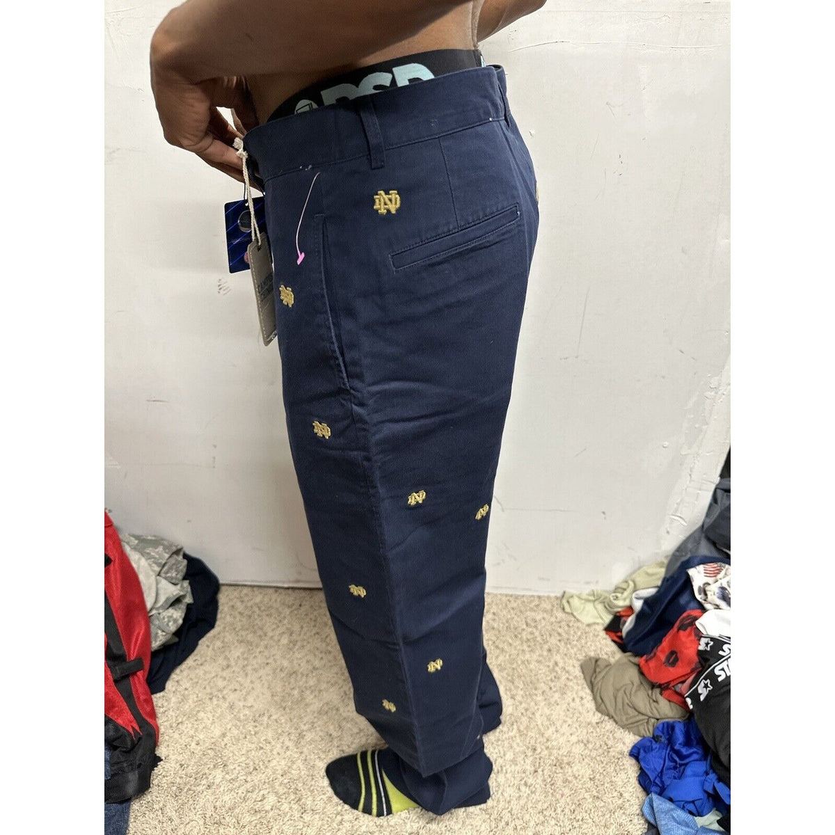 Men’s Notre Dame Size 32 Campus Chinos Pants Navy Blue