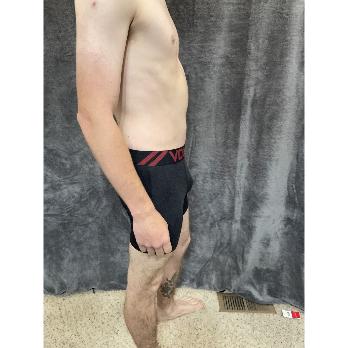 men's black volcom 15% spandex compression boxer brief Medium