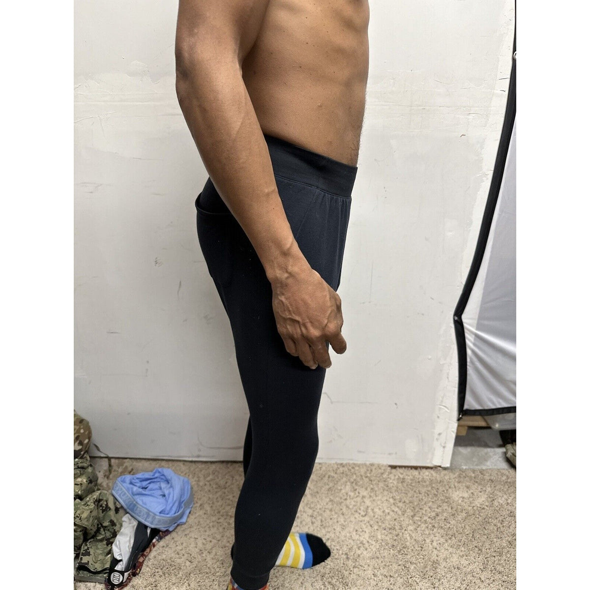 Men’s Black Leggings Under Armour Loose XS Pants Running
