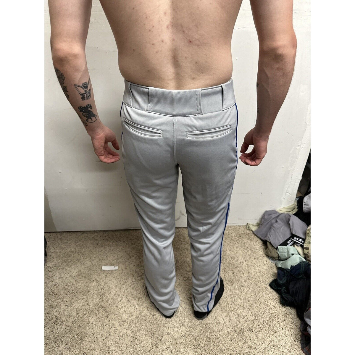 Men’s Gray Champro Adult Medium  Baseball Pants With Blue Line