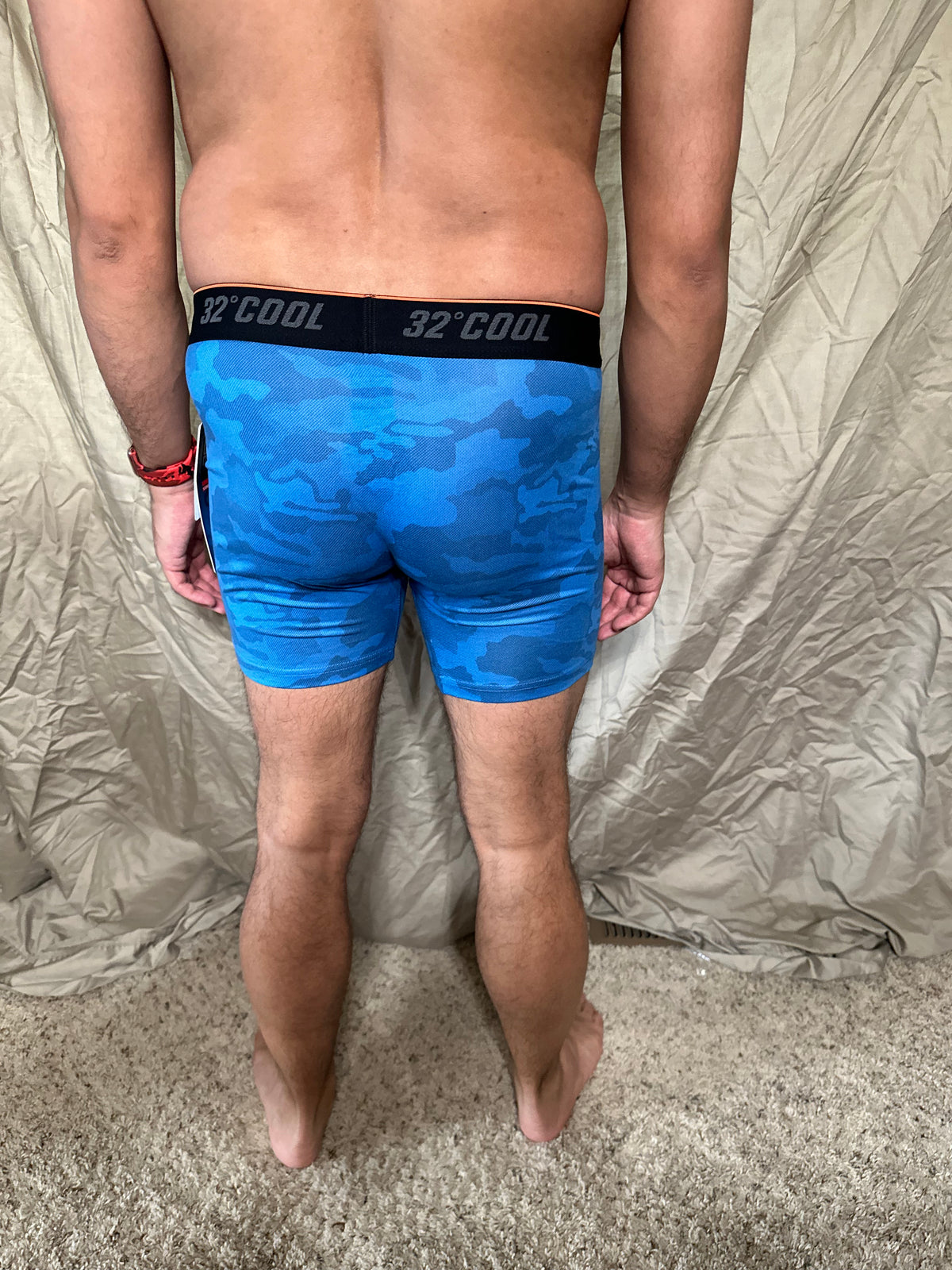 Men’s blue with camo pattern 32 degree cool boxer briefs size small