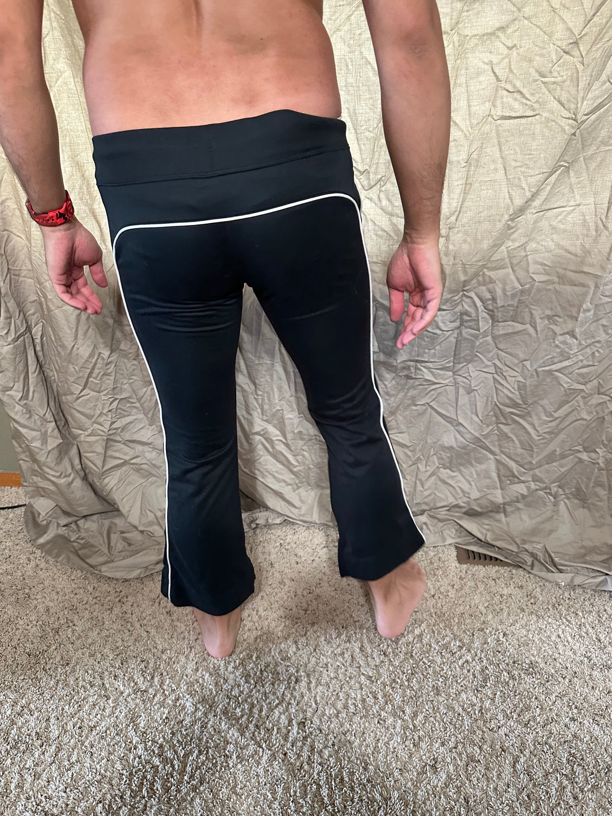 Women’s black Nike yoga pants medium sportswear