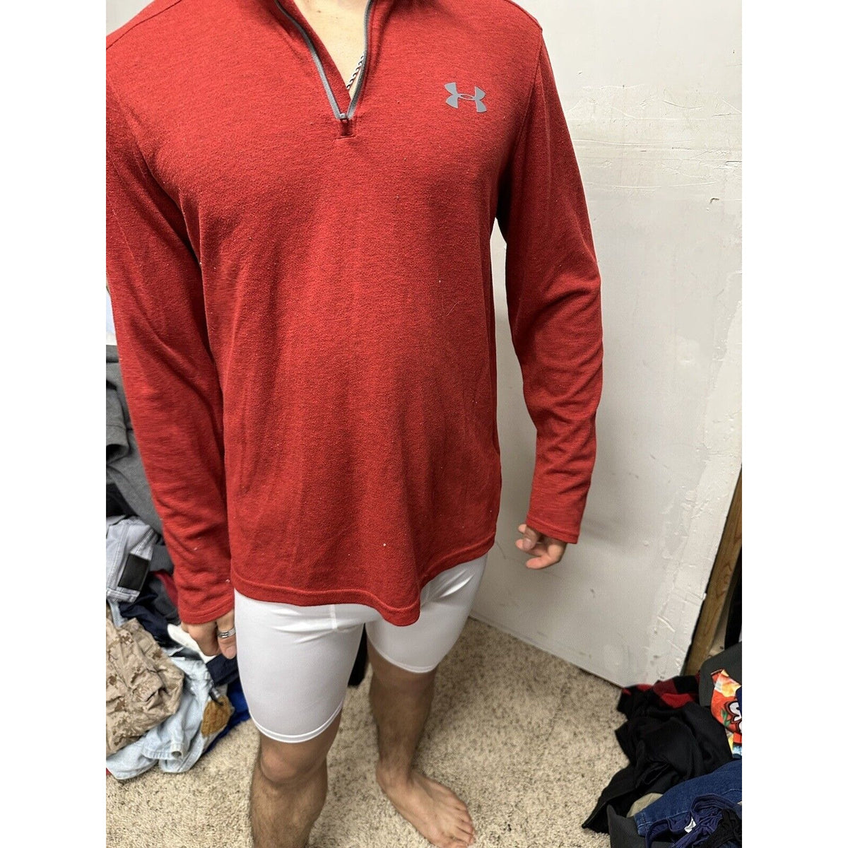 Men’s Red Loose Medium Under Armour 1/4 Zip Pull Over