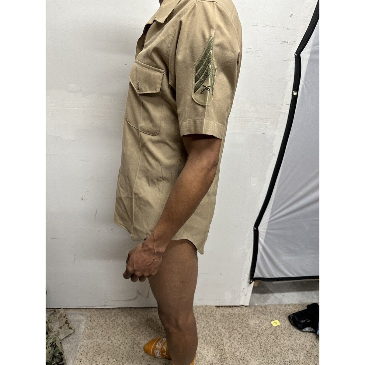 Men’s USMC Marines Uniform Button Up Khaki Shirt Defense Logistics Size 15 Shirt