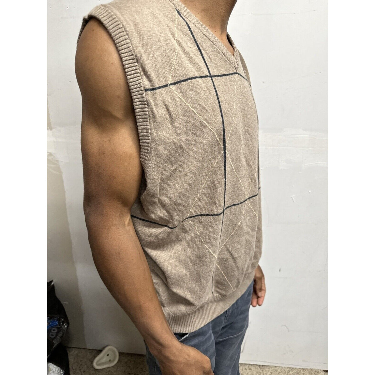Men’s Dockers Sleeveless XL Tan Sweater
