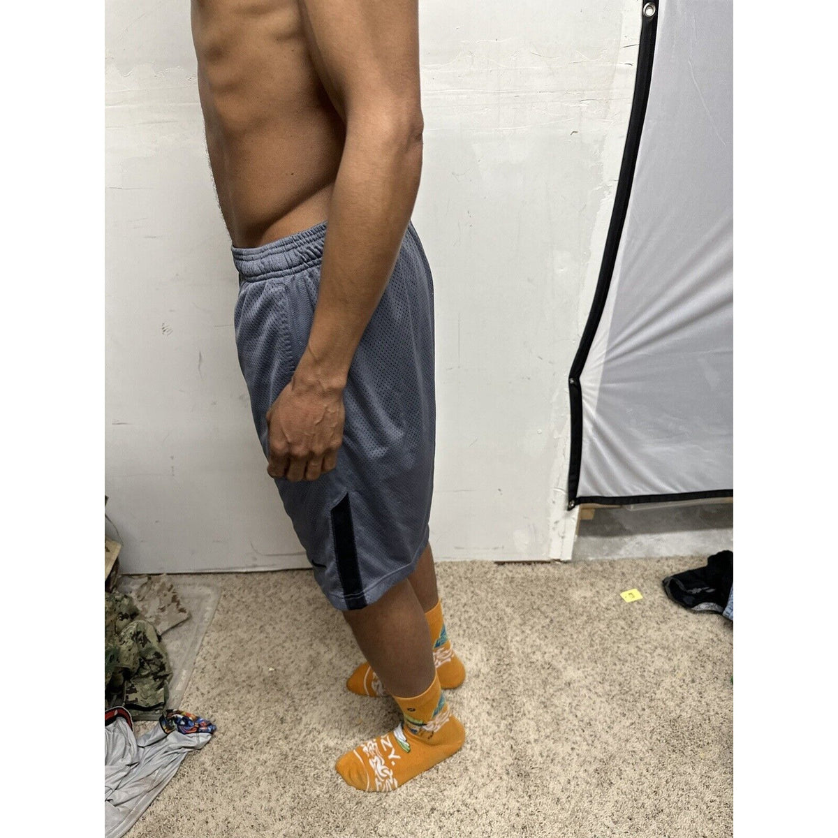 Men’s Gray Nike Dri Fit Large Athletic Shorts