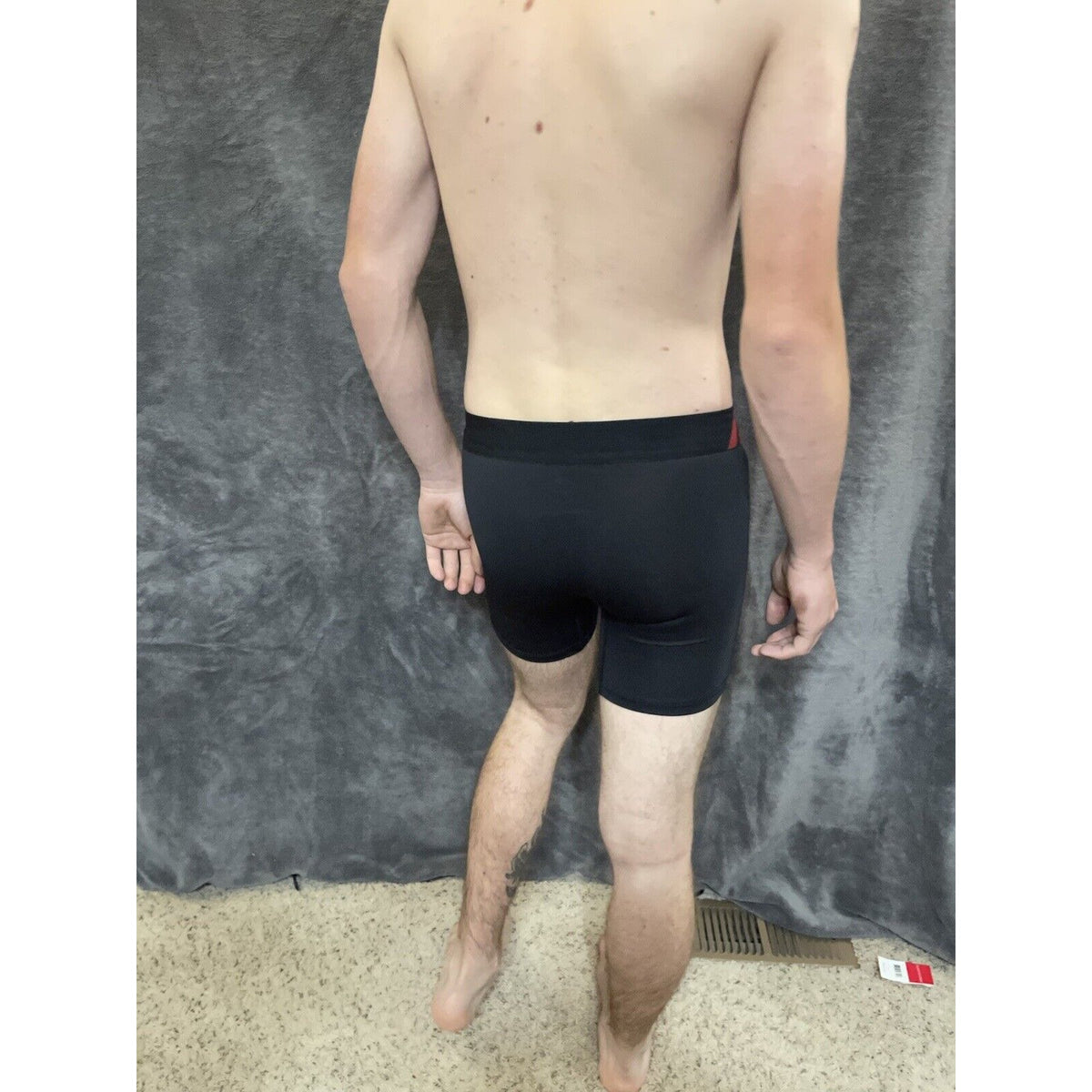 men's black volcom 15% spandex compression boxer brief Medium