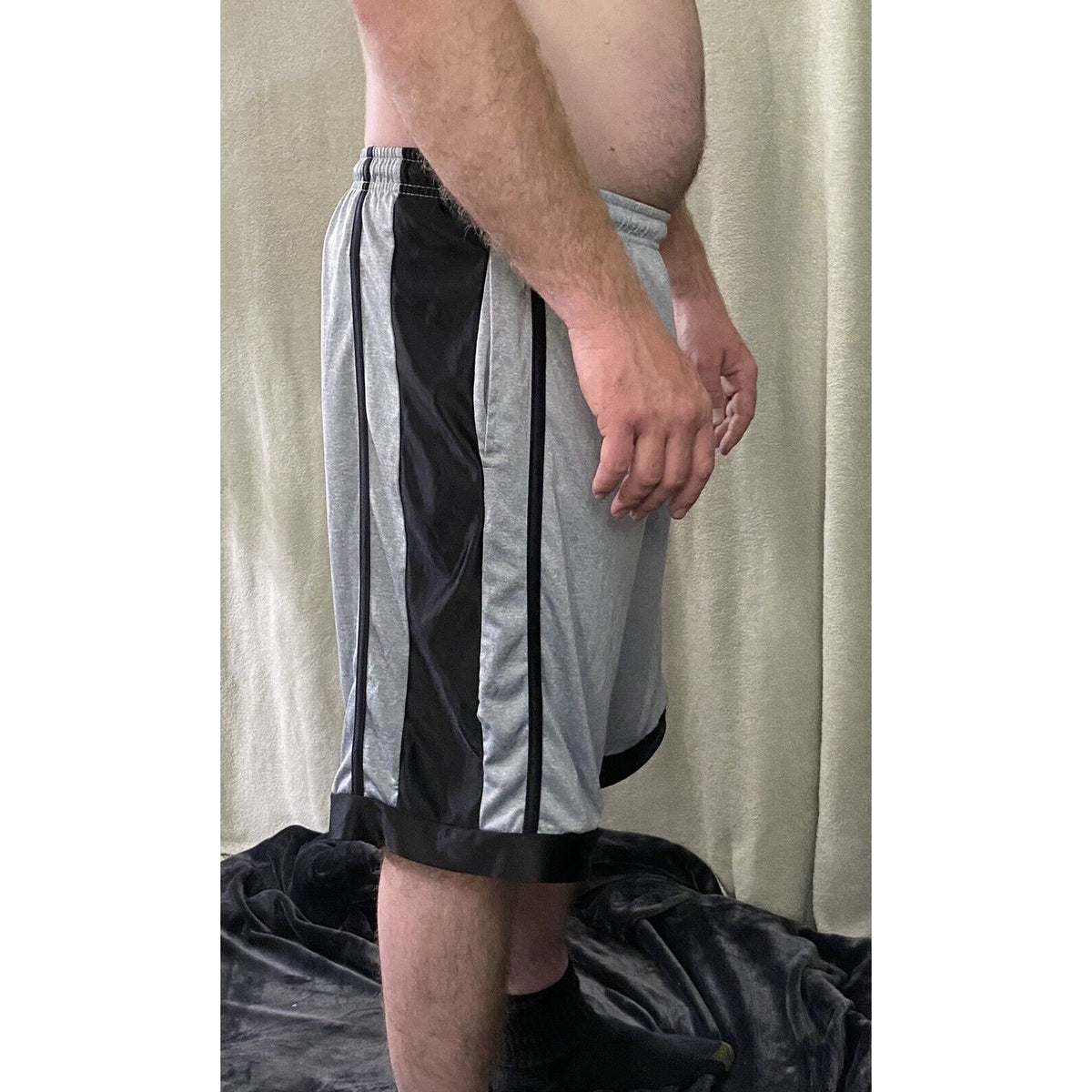 North 15 Sports Gear, Gray w/ Black Stripe Men's Large Basketball Shorts