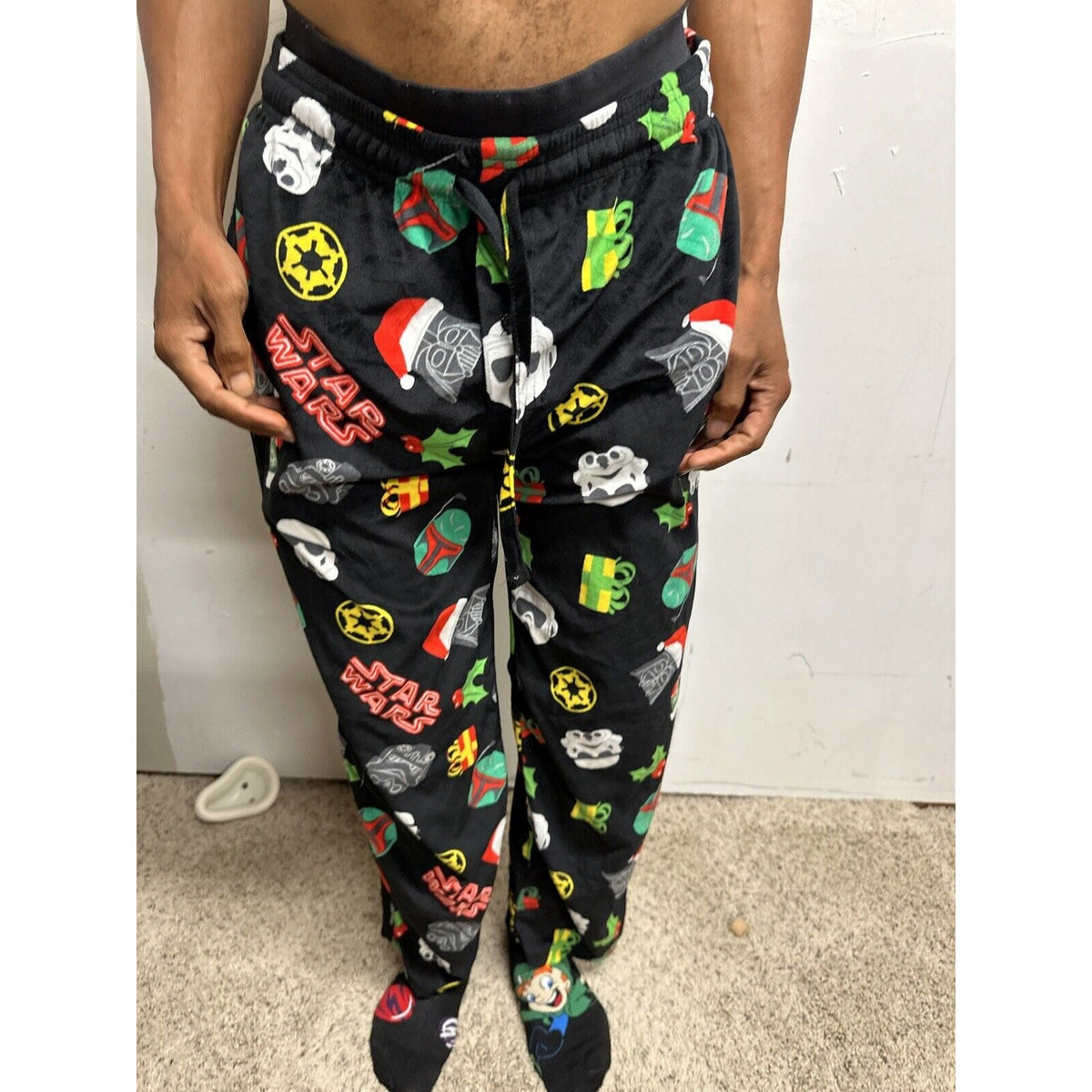 Men’s Star Wars Christmas Lounge Pants Sleepwear Medium Vader In Santa Hat