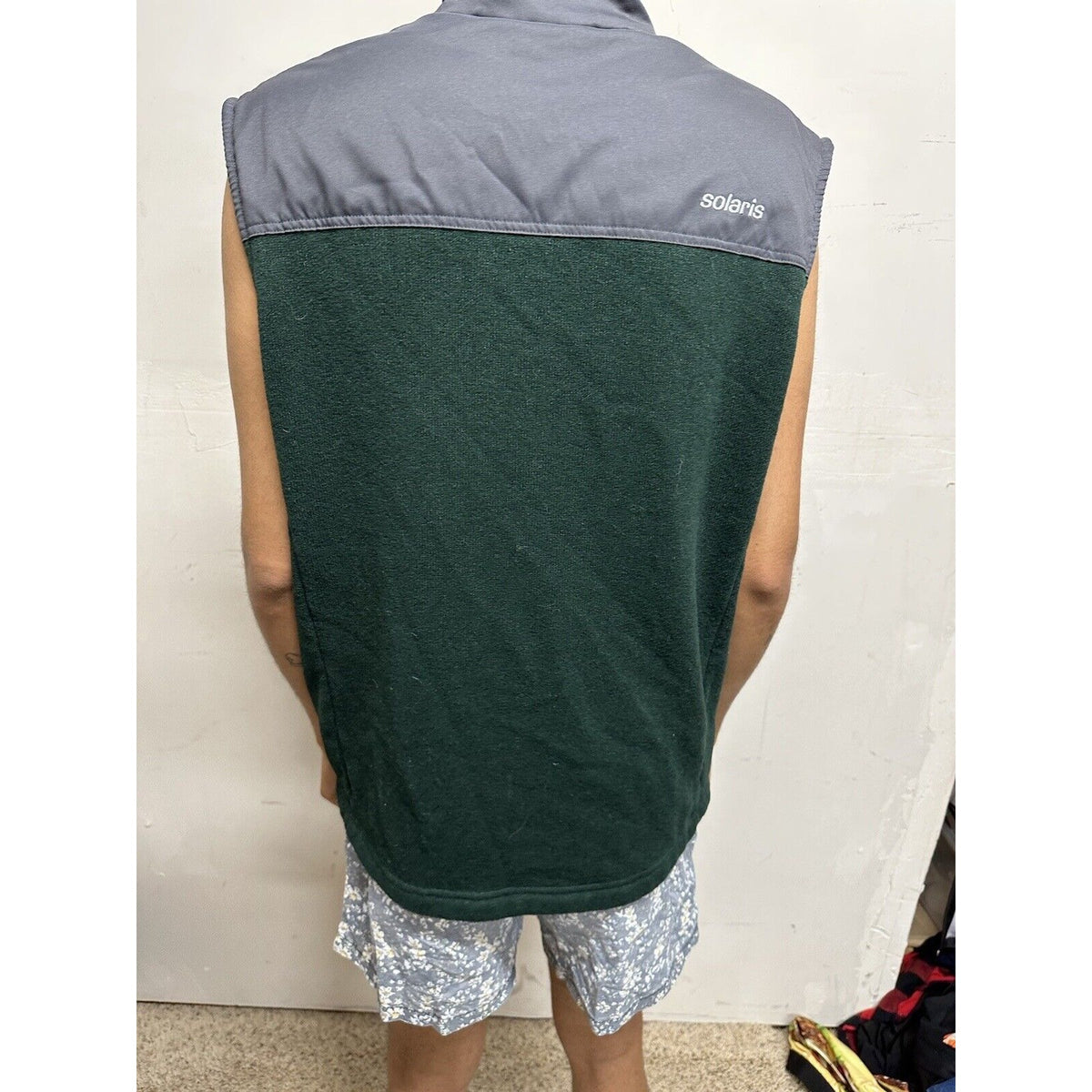 Men’s Large Green Solaris Sleeveless Vest Full Zip