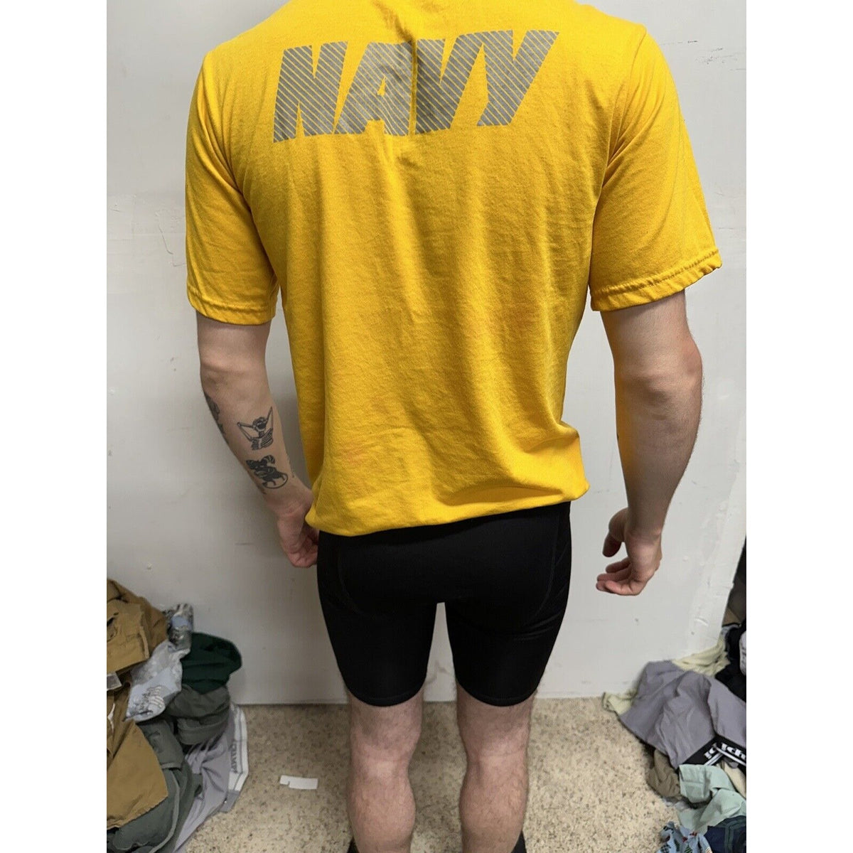 Men’s  Yellow Navy Physical Fitness Uniform Short Short Sleeve Small