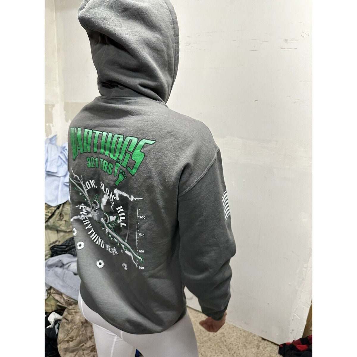Men’s Gray CMSGT Hackney Training Complex  Lackland AFB TX Gildan Medium Hoodie