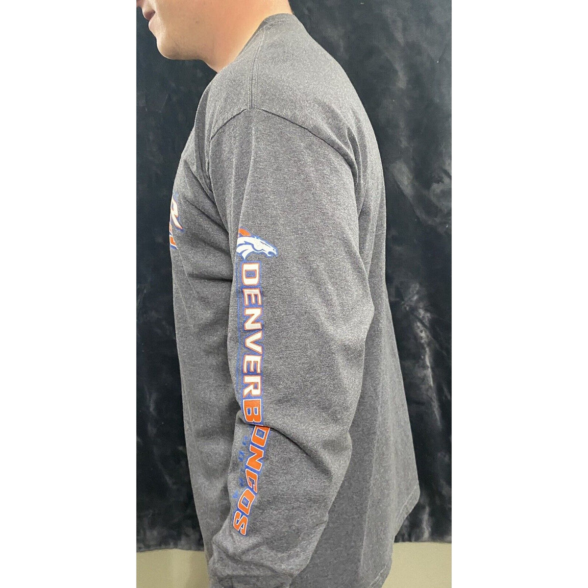 Denver Broncos Football Gray Pullover Long Sleeves Shirt NFL Team Apparel XL