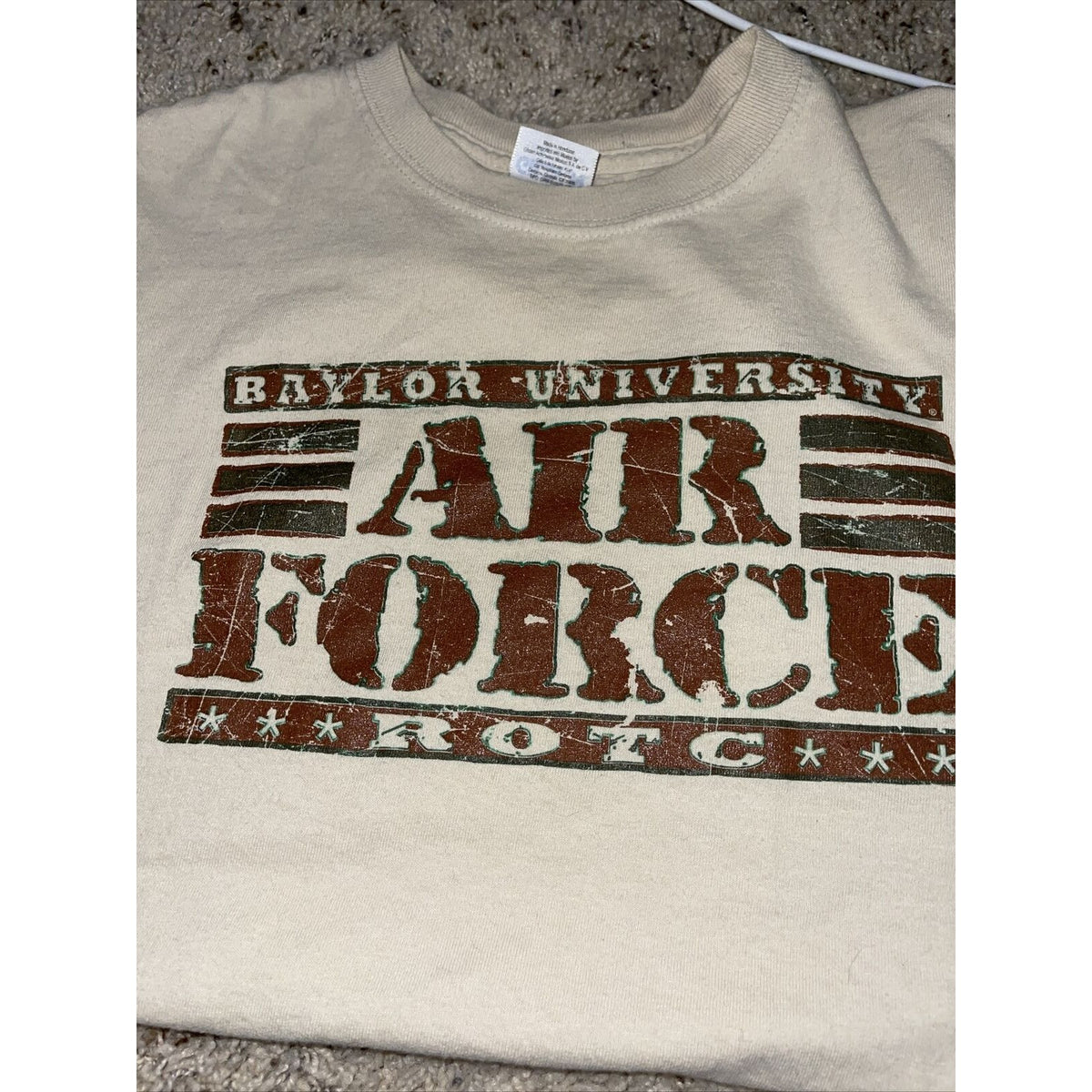 Men’s Gildan Small Baylor University Air Force ROTC shirt beige