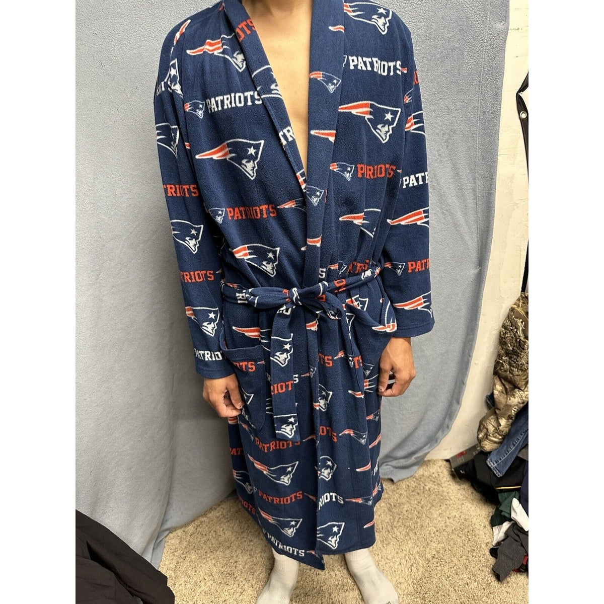 Men’s New England Patriots Team NFL Apparel Sleepwear One Size Fits Most Robe