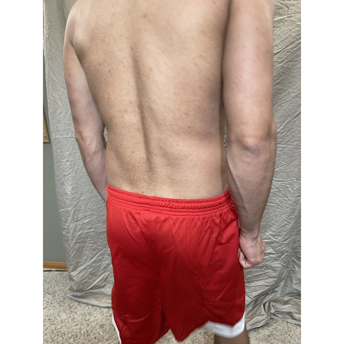 Boy's youth XL scarlet red under armour lacrosse style shorts
