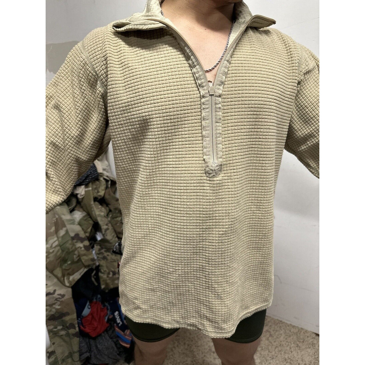 Men’s Tan Half Zip Polartec Official Gen III Army Issue Long Sleeve Pullover