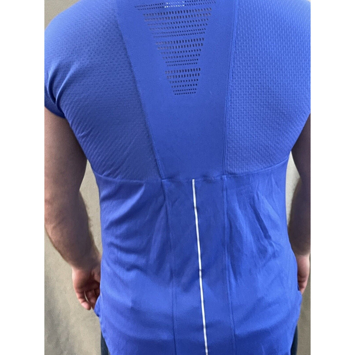 Men’s royal blue large Champion Muscle Tee sleeveless ventilated