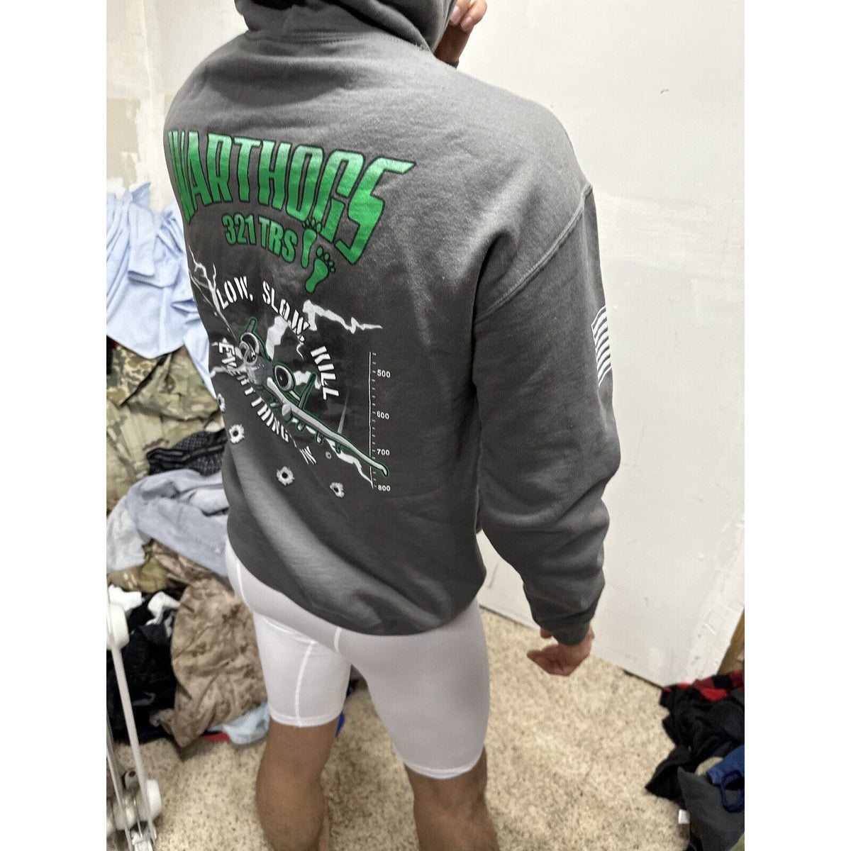 Men’s Gray CMSGT Hackney Training Complex  Lackland AFB TX Gildan Medium Hoodie