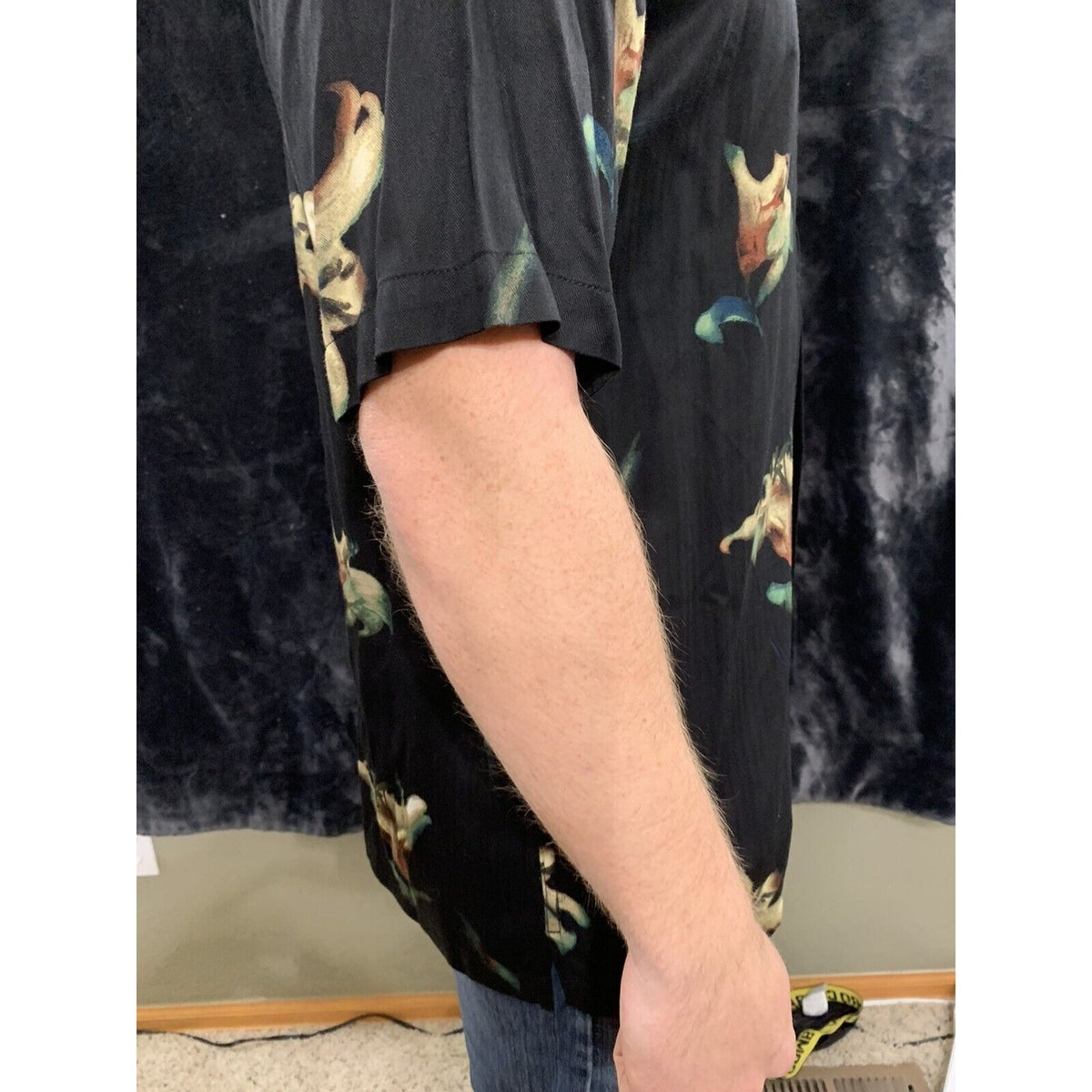 Metro Concepts Mens Medium Button Down Short Sleeve Shirt Black - Leaf Design