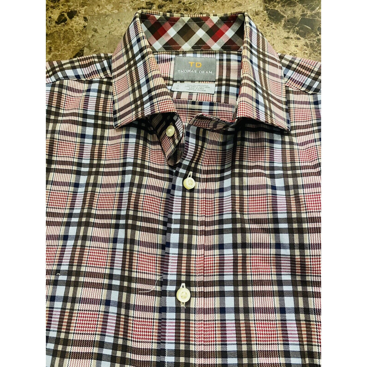 Thomas Dean Men’s Large Red / Pink Plaid Button-down  Long Sleeves