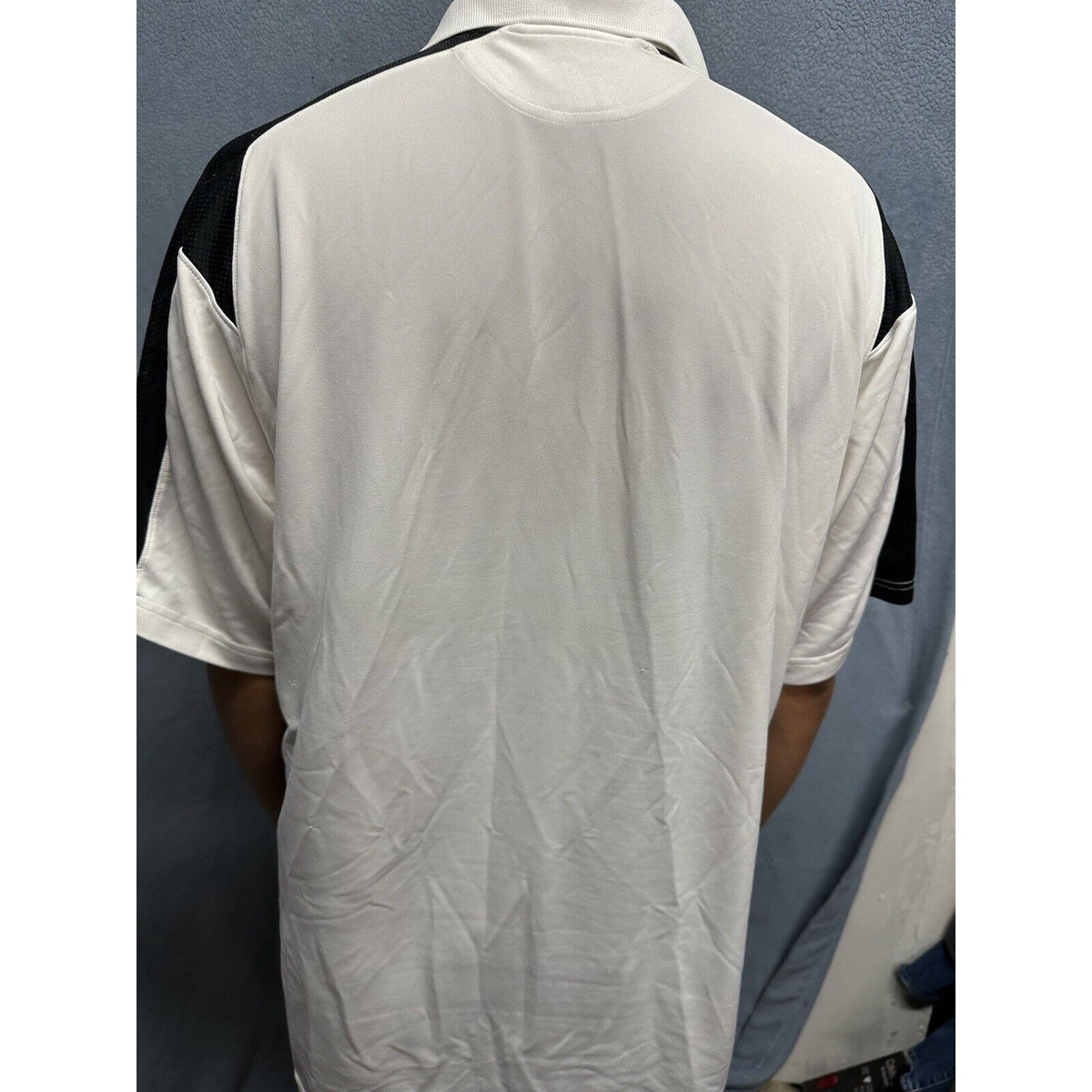 Men’s Large White Heat Gear Under Armour Maui Polo Shirt