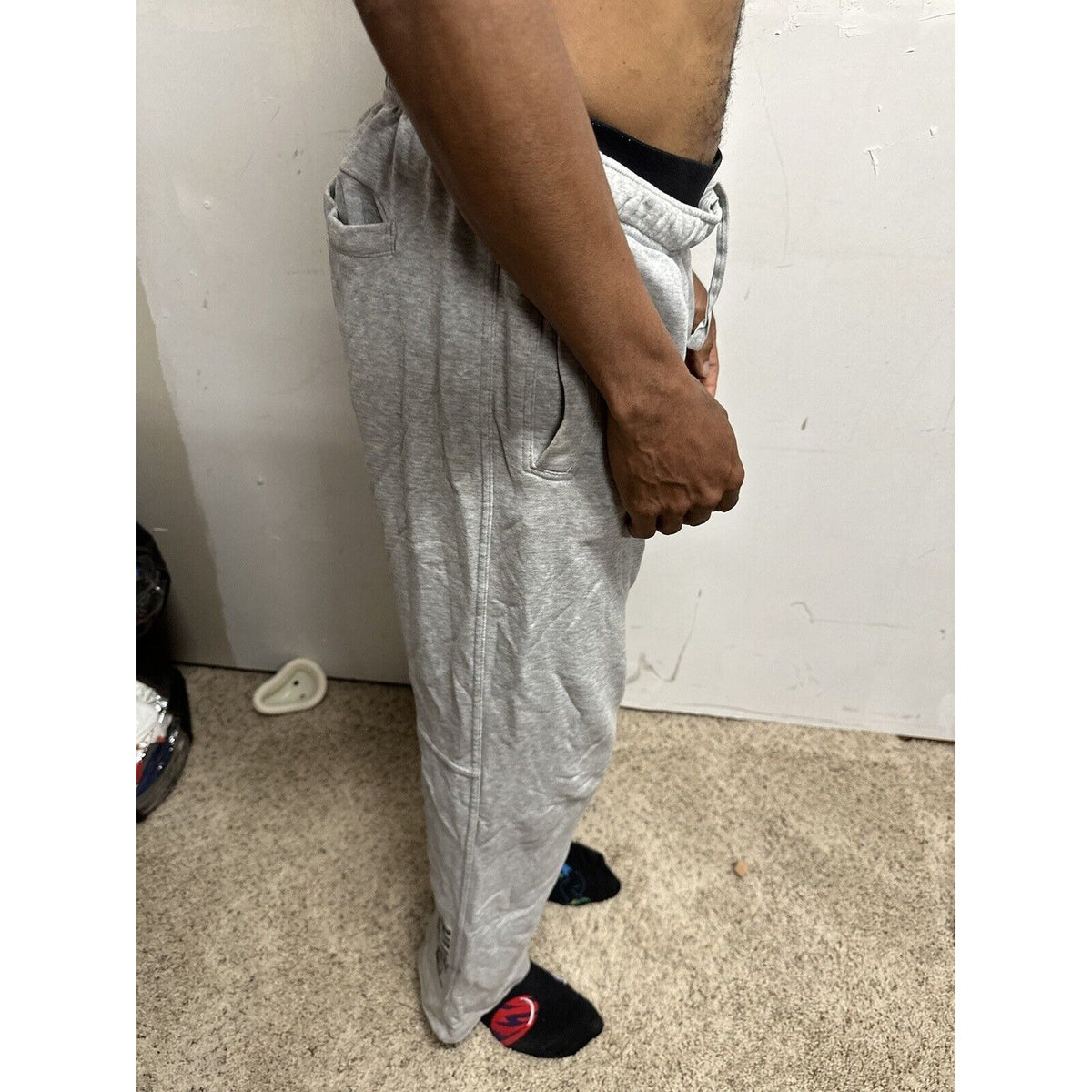 Men’s Medium Gray Puma Sweat Pants With Pockets