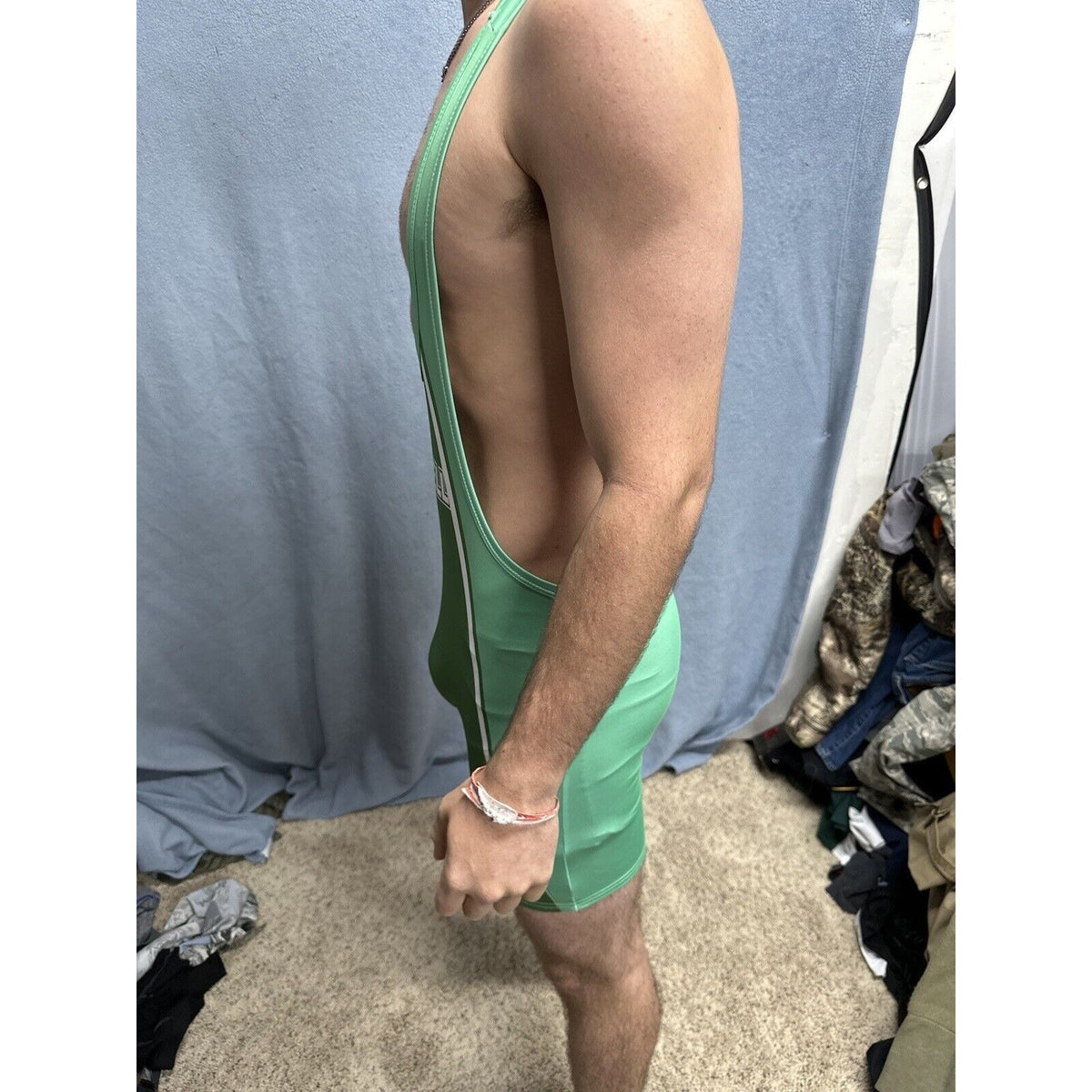 Men’s Medium Green Tauwell Wrestling Singlet