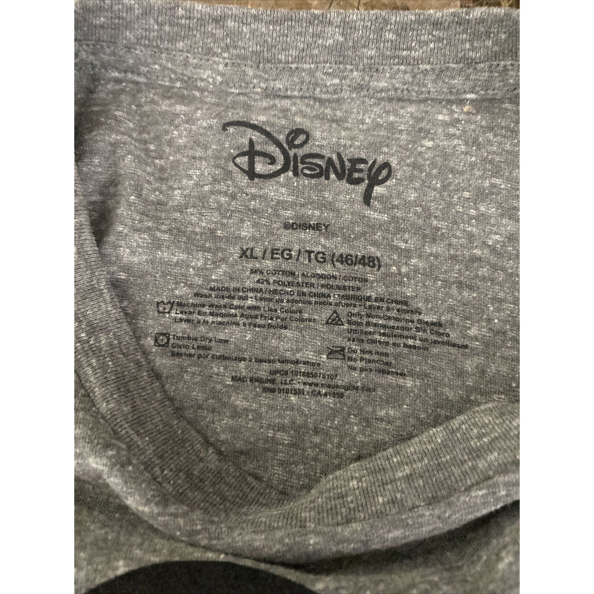 MICKEY MOUSE Vintage Disney Men’s XL Gray Cotton-poly T-shirt