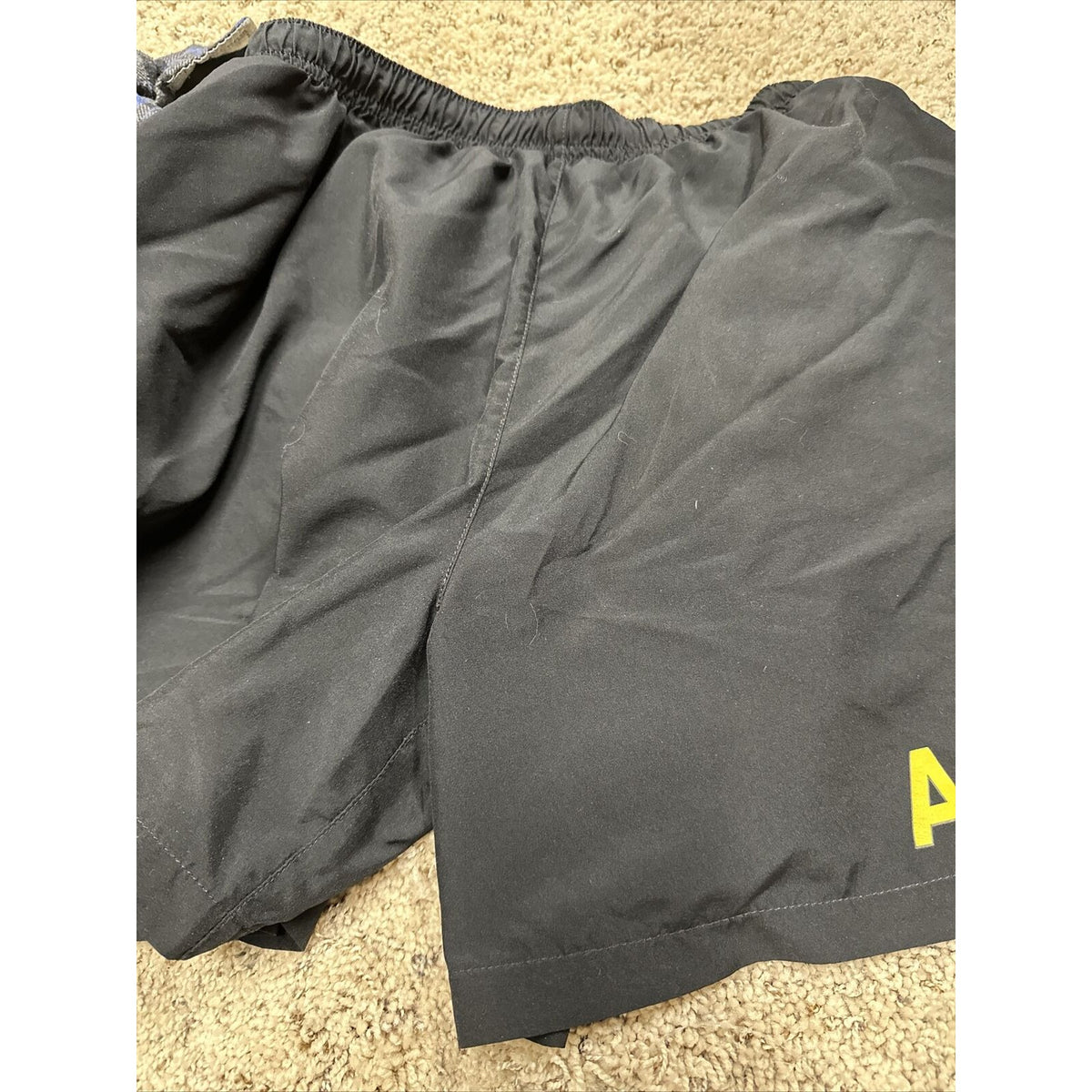 United States Army PT Black Shorts Men’s Medium M