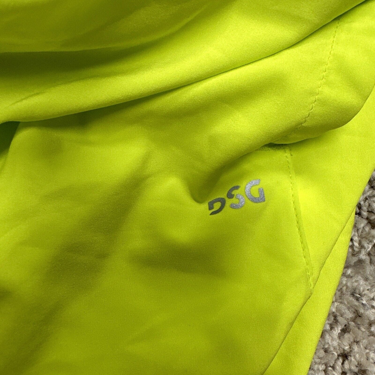 Men’s Neon Yellow DSG Medium Shorts With Pockets And Inner Lining