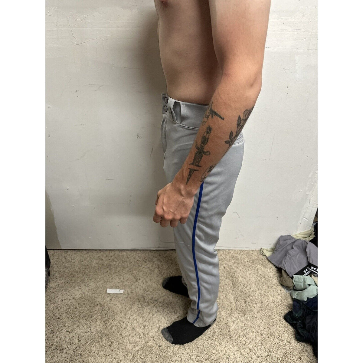 Men’s Gray Champro Adult Medium  Baseball Pants With Blue Line