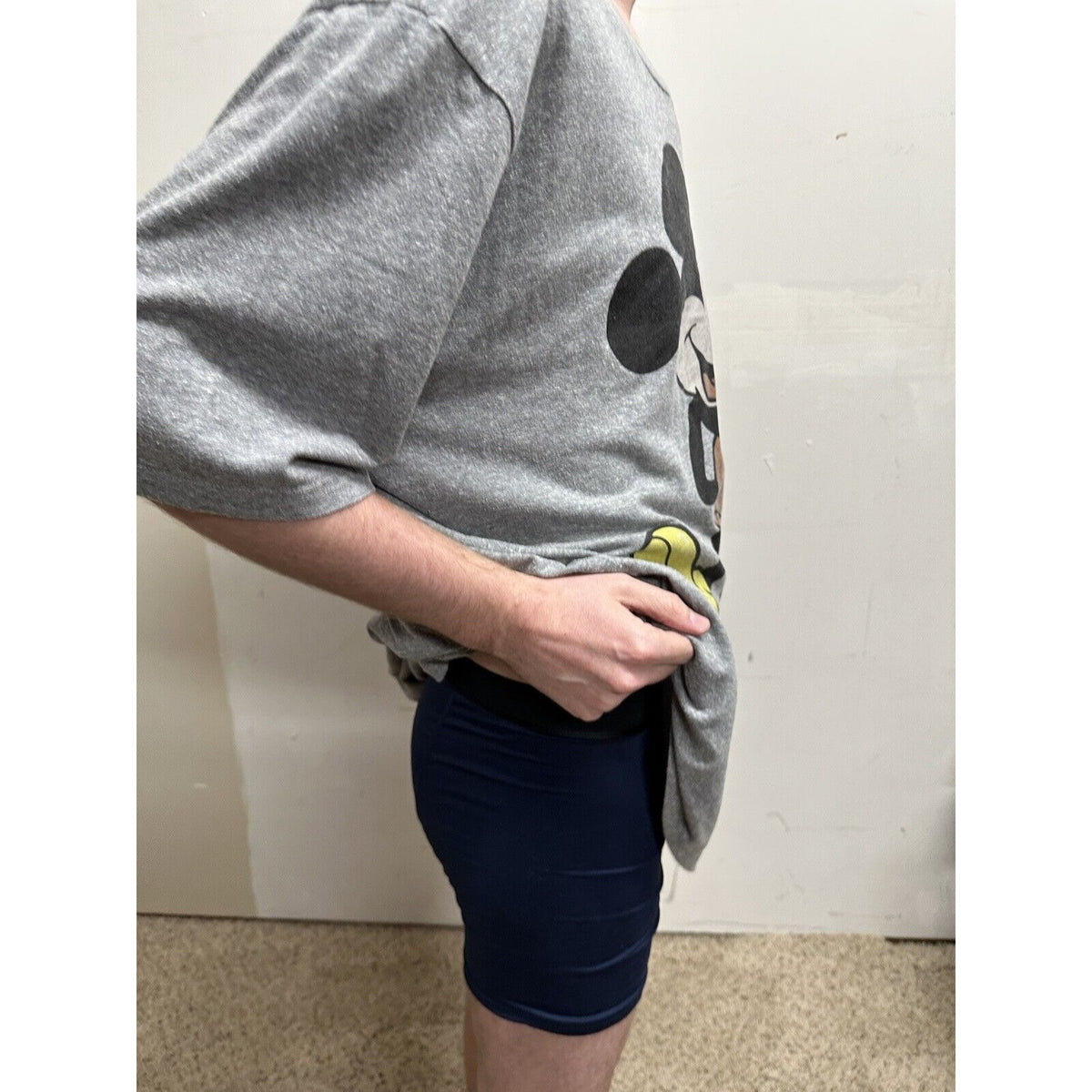 men’s 3XL disney gray short sleeve tshirt mickey mouse