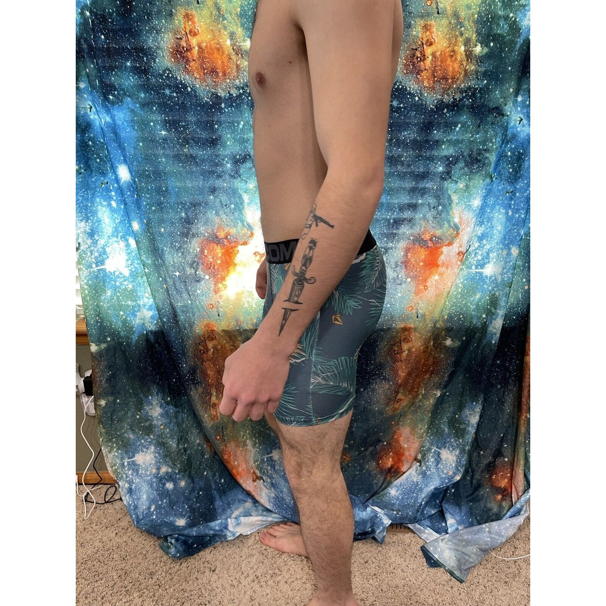 Men's volcom large tropical leaves compression shorts