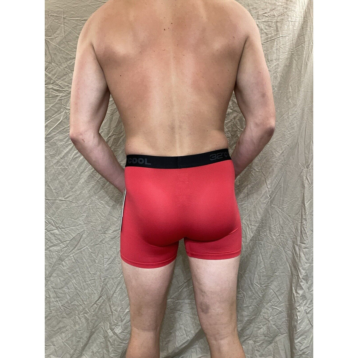 men's 32 degrees cool fire engine red compression boxer briefs Medium