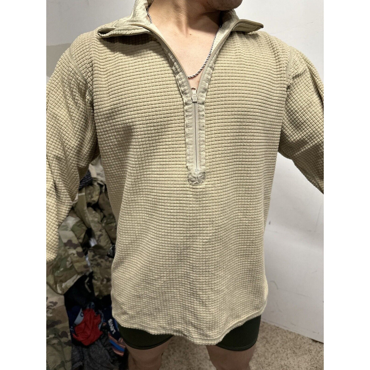 Men’s Tan Half Zip Polartec Official Gen III Army Issue Long Sleeve Pullover