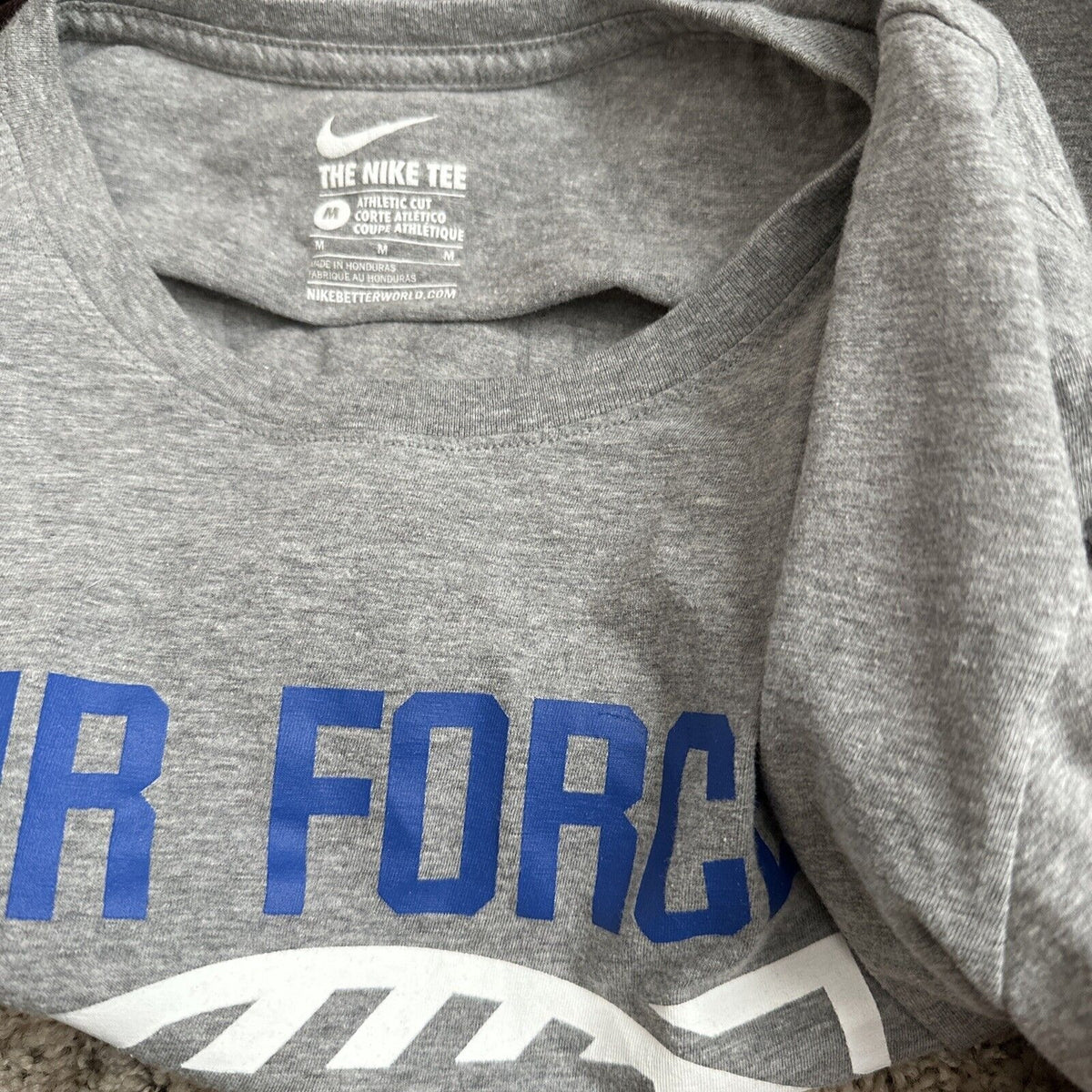 Men’s Gray The Nike Tee Medium Athletic Cut Air Force Football Falcons USAFA