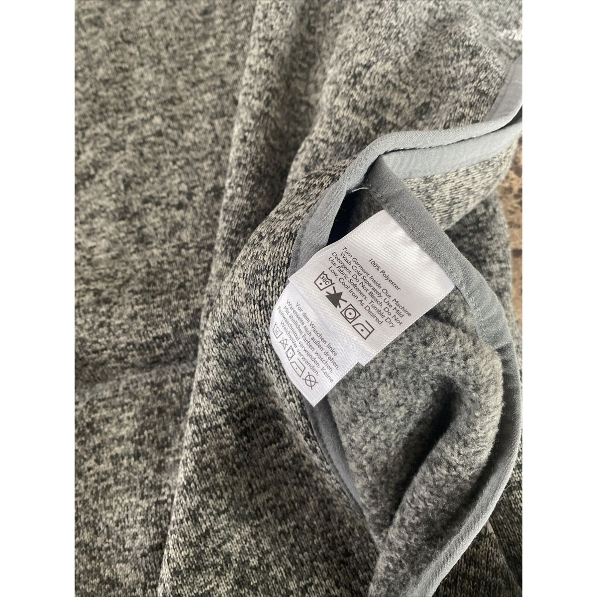 Eddie Bauer Women's Medium/Large Gray Polyester Radiator Fleece Poncho