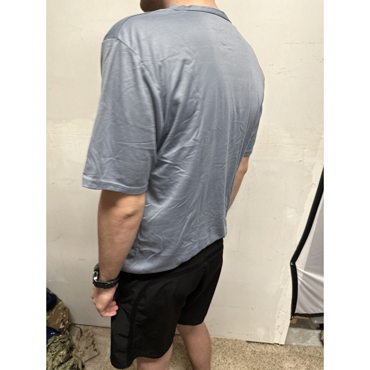 Men’s TKO Large Gray Short Sleeve Tshirt  polyester