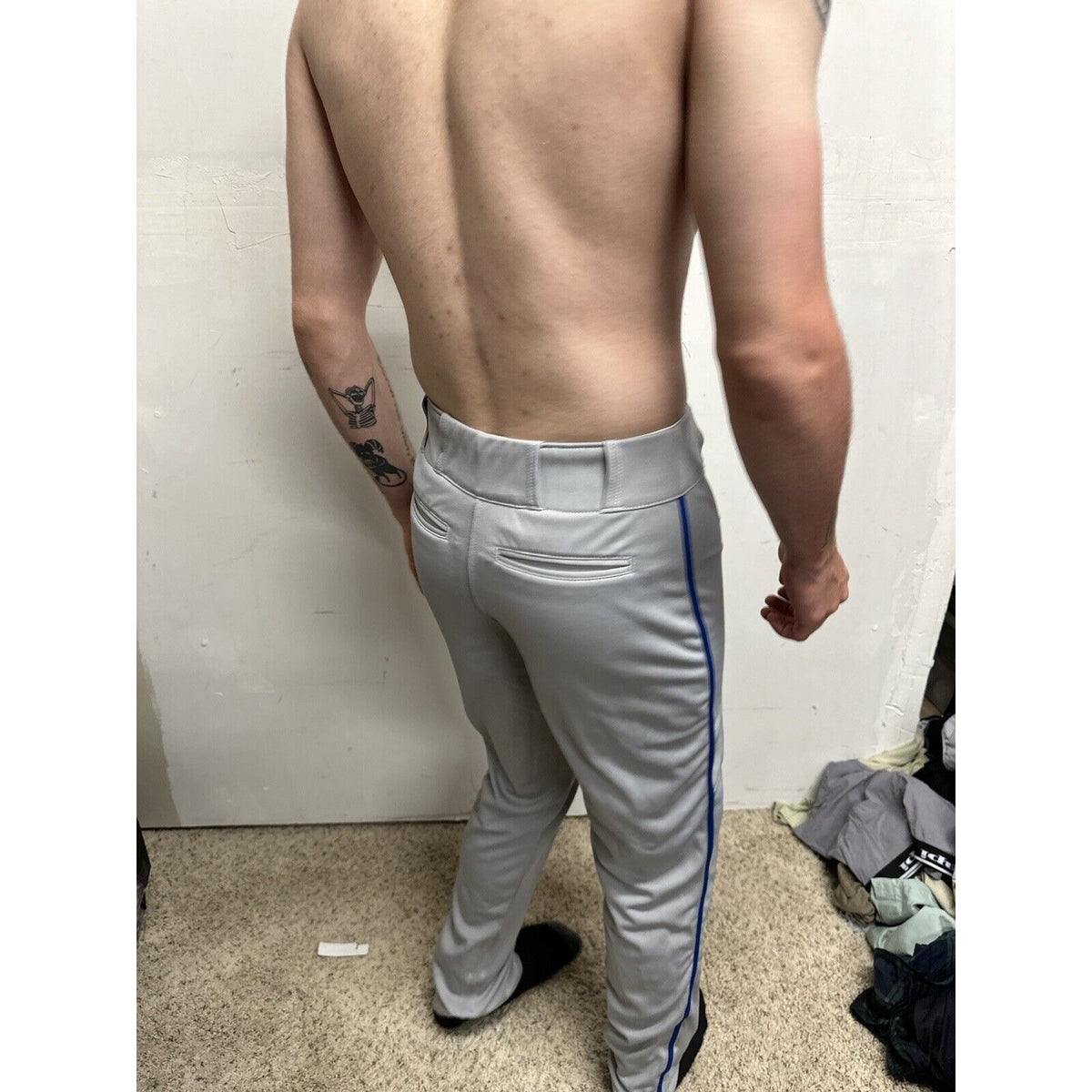 Men’s Gray Champro Adult Medium  Baseball Pants With Blue Line