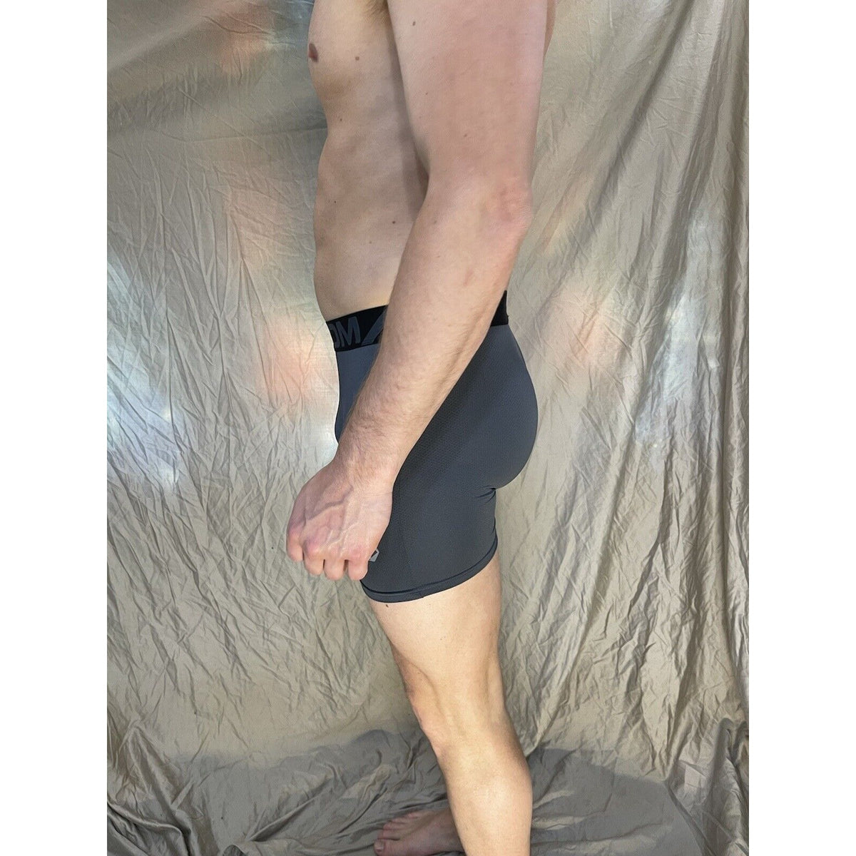 men's gray volcom Medium athletic compression boxer briefs